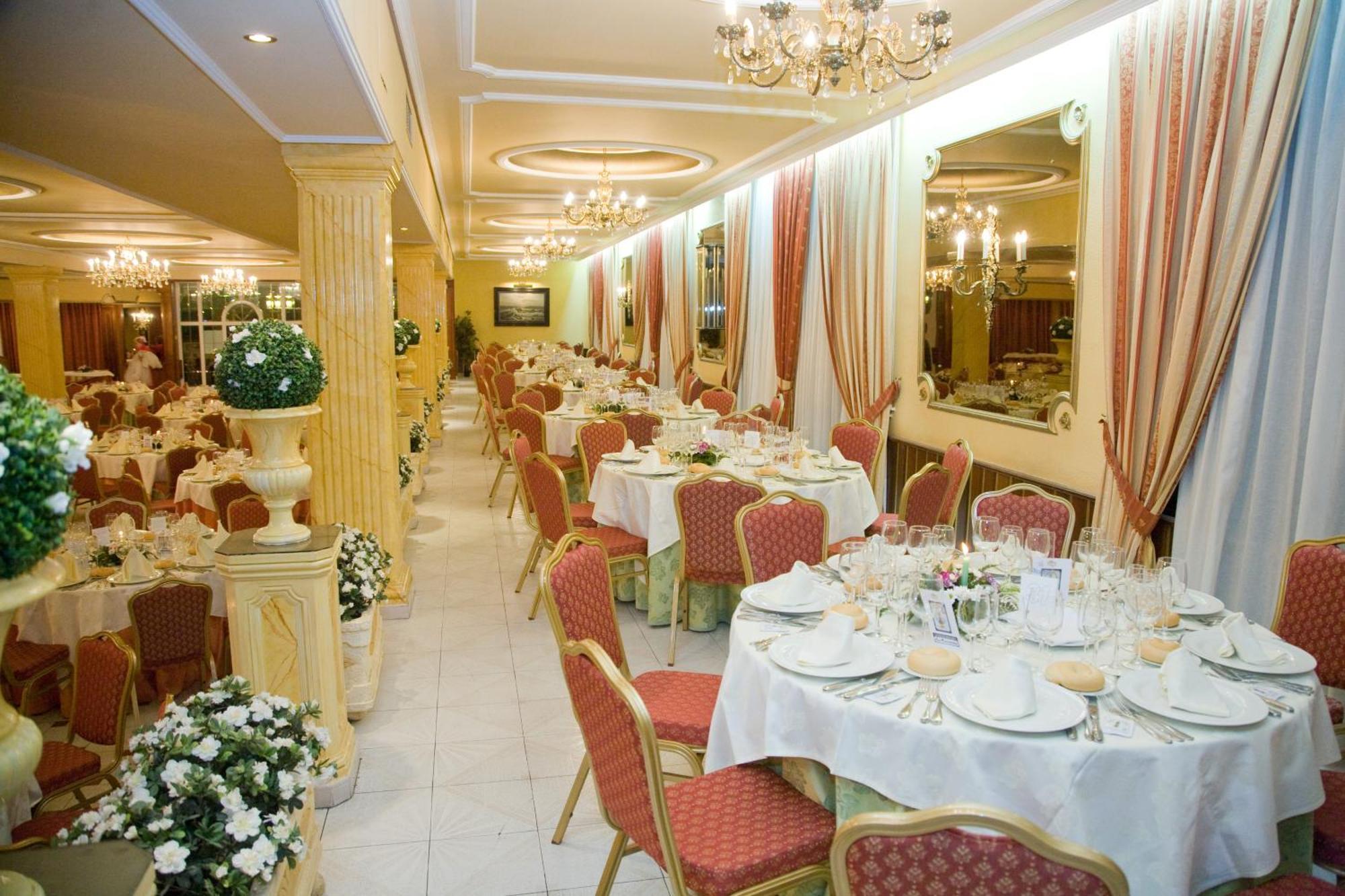Hotel La Maruxina La Alameda de la Sagra Bagian luar foto