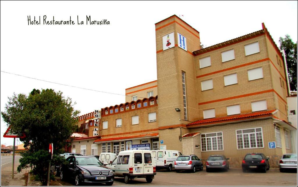 Hotel La Maruxina La Alameda de la Sagra Bagian luar foto